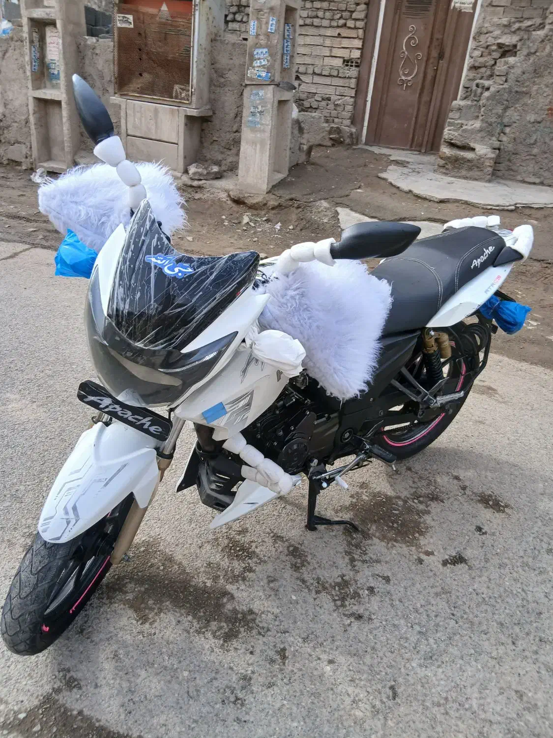 آپاچی مدل ۹۳|موتورسیکلت|بهارستان, |دیوار