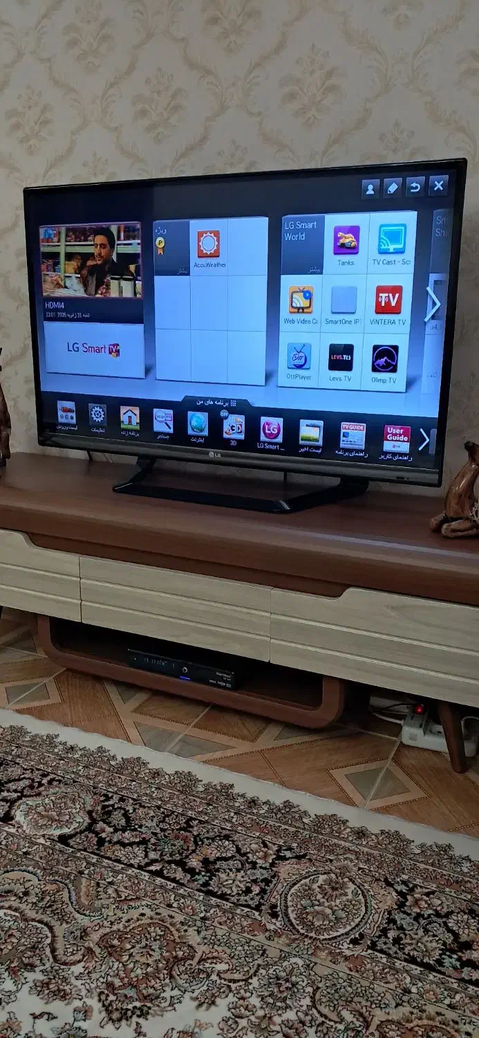 تلویزیون ال جی اصل کره|تلویزیون و پروژکتور|قزوین, |دیوار
