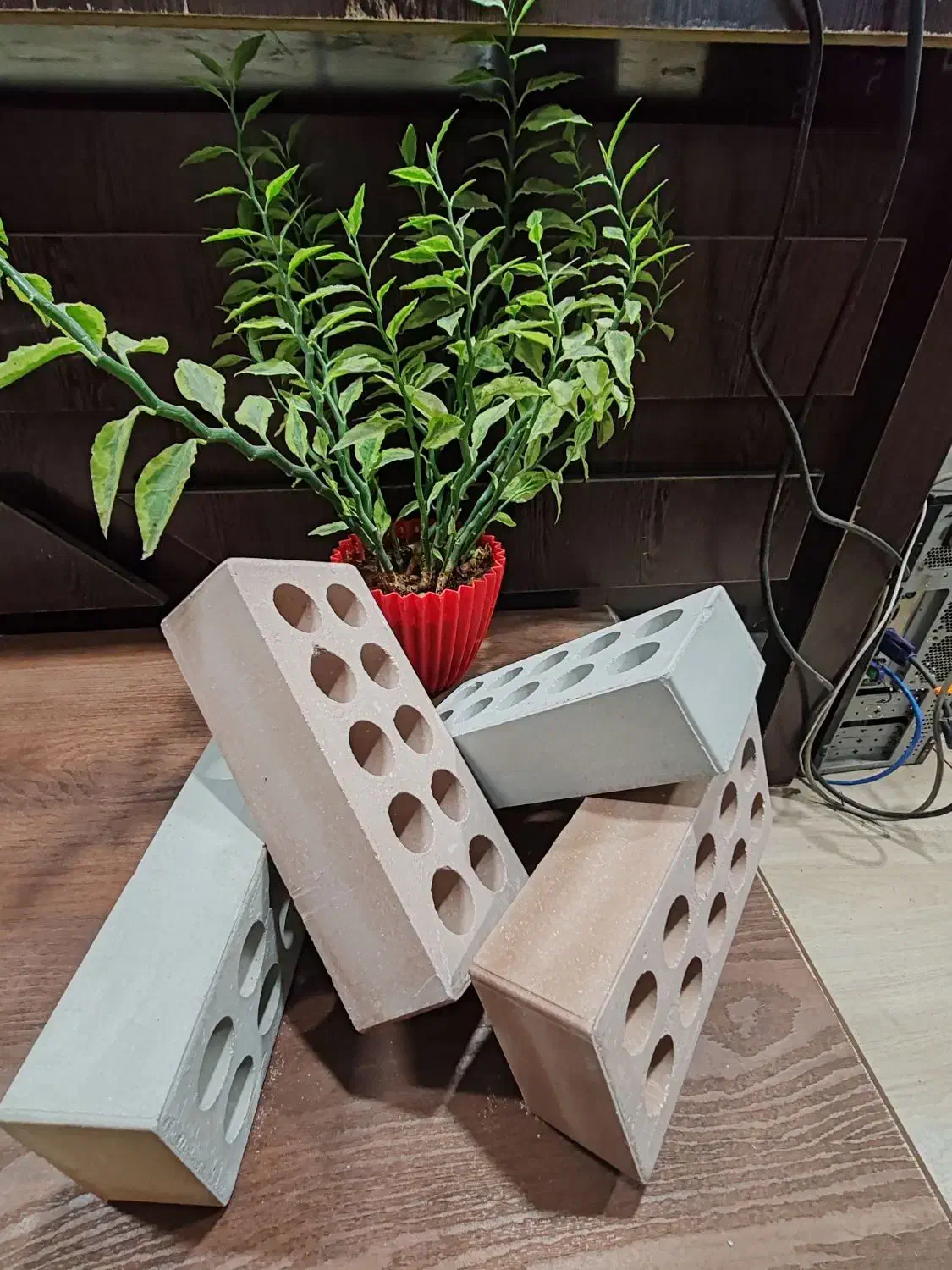 آجر لفتون صادراتی 10سوراخ طوسی|مصالح و تجهیزات ساختمان|خمینی‌شهر, |دیوار