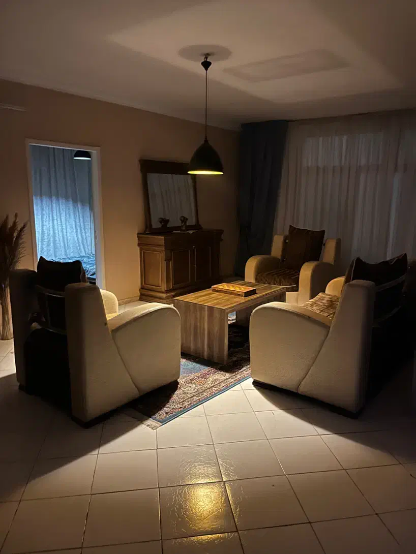 واحد شیک دربست در هفت تیر|اجارهٔ کوتاه‌مدت آپارتمان و سوئیت|مشهد, هفت تیر (حافظ)|دیوار