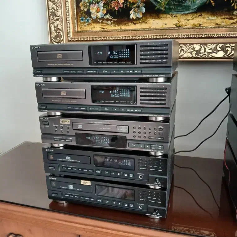 طبقه سی دی پلیر سونی سری lbt برق ۲۲۰ ولت|سیستم صوتی خانگی|تهران, گرگان|دیوار