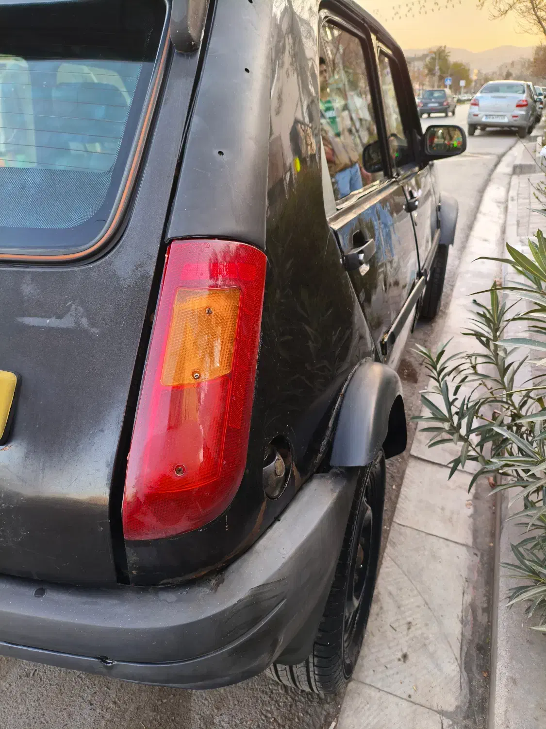 پی کی ۸۴|خودرو سواری و وانت|مشهد, هفت تیر (آب و برق)|دیوار