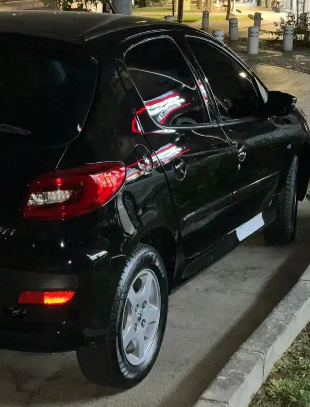 207 فلز دنده ای، مدل 1402،مشکی با رینگ|خودرو سواری و وانت|مشهد, راه آهن|دیوار