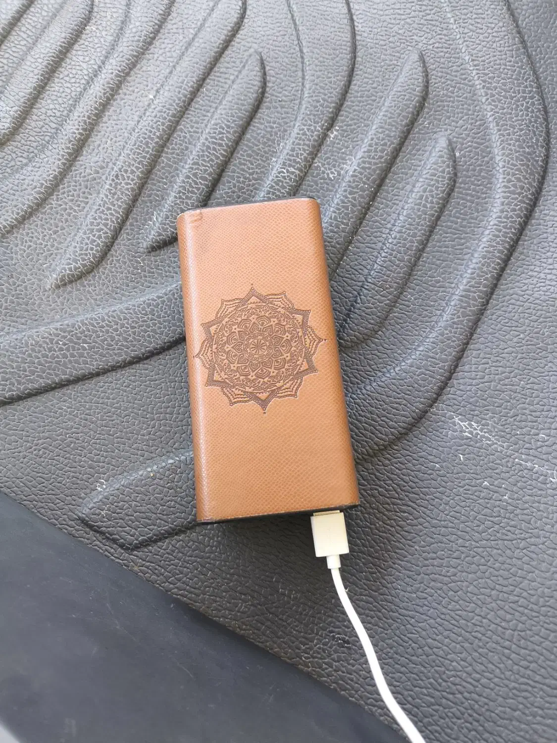 پاوربانک epima 31200|لوازم جانبی موبایل و تبلت|بافت, |دیوار