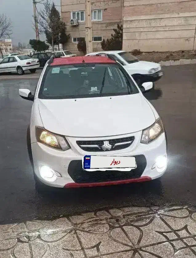 کوییک r سفید و قرمز مدل99|خودرو سواری و وانت|همدان, |دیوار