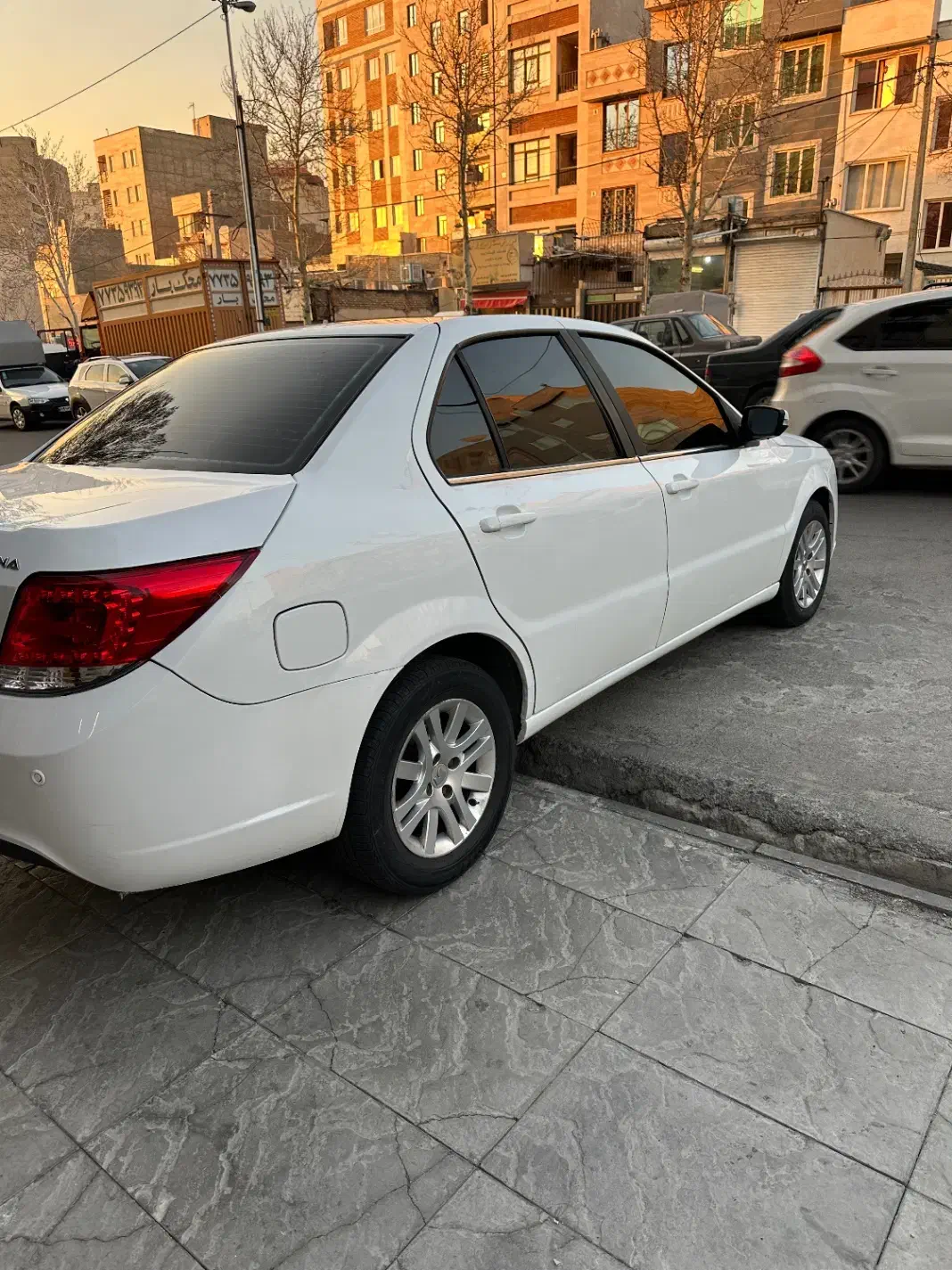 دنا تیپ۲|خودرو سواری و وانت|تهران, استخر|دیوار