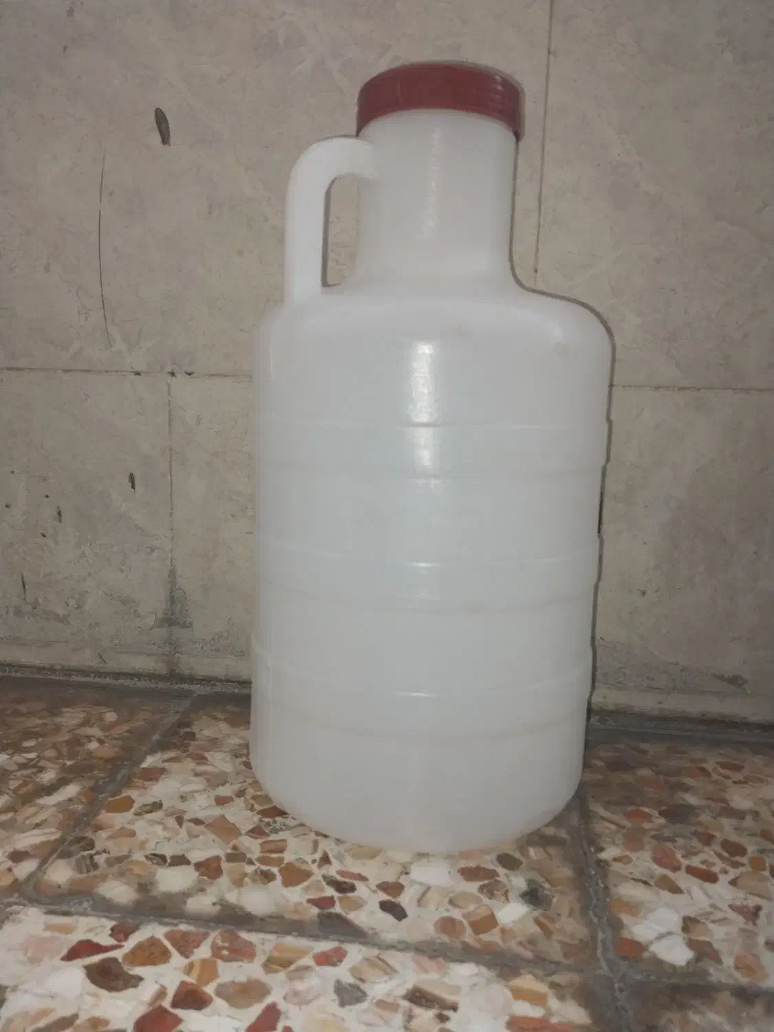 دبه خیارشور تعداد۱۰تا بالا موجوده همه باهم میفروشم|ظروف نگهدارنده، پلاستیکی، یک‌بارمصرف|ایذه, |دیوار