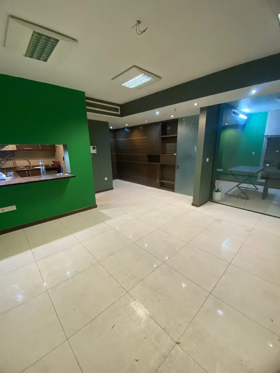 اداری ۶۰ متری ۱ خواب خ دانشگاه (دروازشیراز ،توحید)|اجارهٔ دفتر کار، اتاق اداری، مطب|اصفهان, دانشگاه اصفهان|دیوار