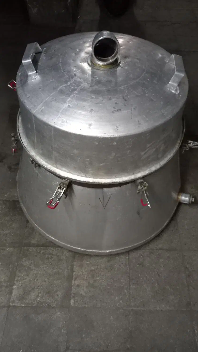 دیگ ۳۰۰ لیتری سرگنبدی عرقگیری تقطیر|ظروف پختوپز|تهران, کیانشهر|دیوار