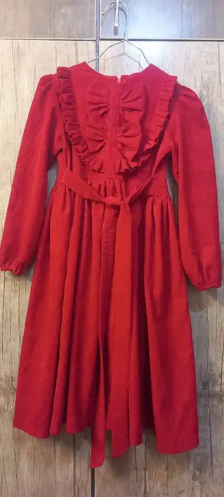 پیراهن یلدایی وچند دست لباس دخترانه همه در حد نو|کفش و لباس بچه|شهرکرد, |دیوار