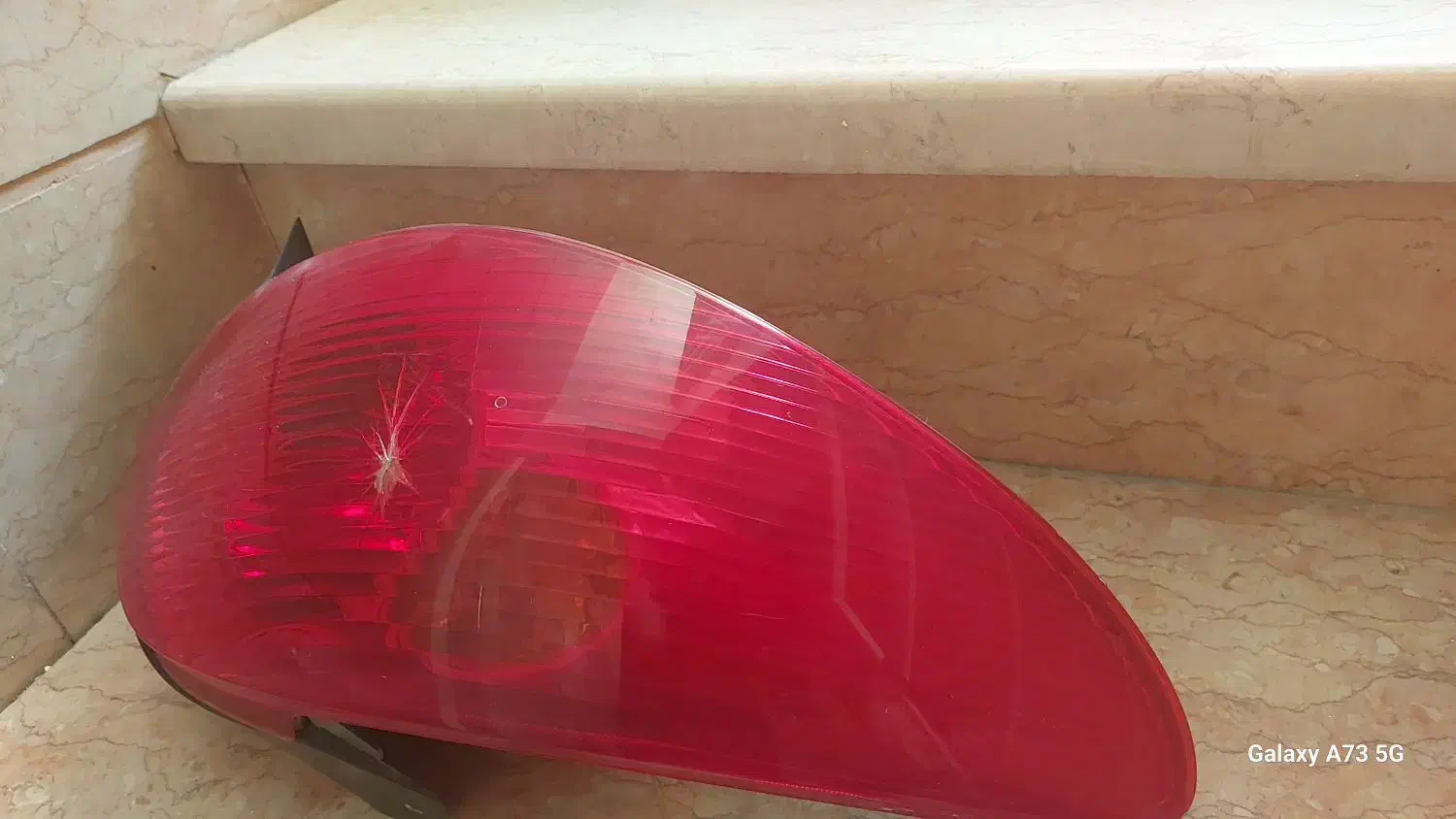 چراغ عقب ۲۰۶ sd|قطعات یدکی و لوازم جانبی|تهران, چوب تراش|دیوار