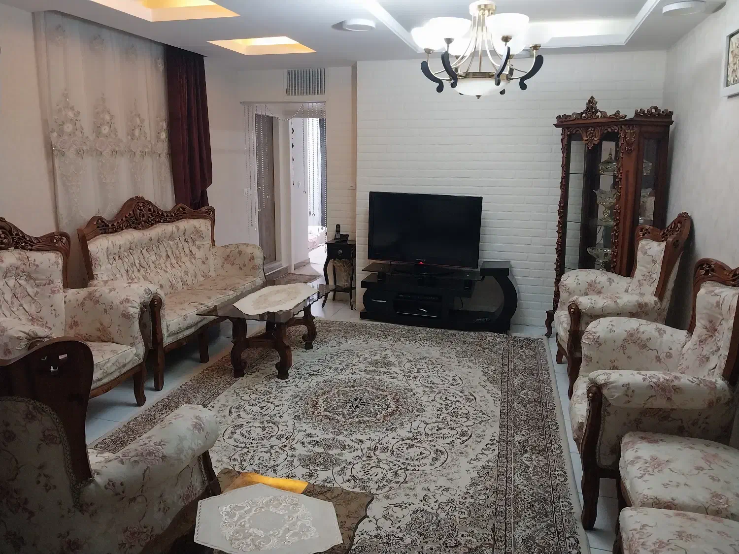 فروش فوری ۸۰ متری بعلت مهاجرت|فروش آپارتمان|کرج, شهرک فهمیده|دیوار