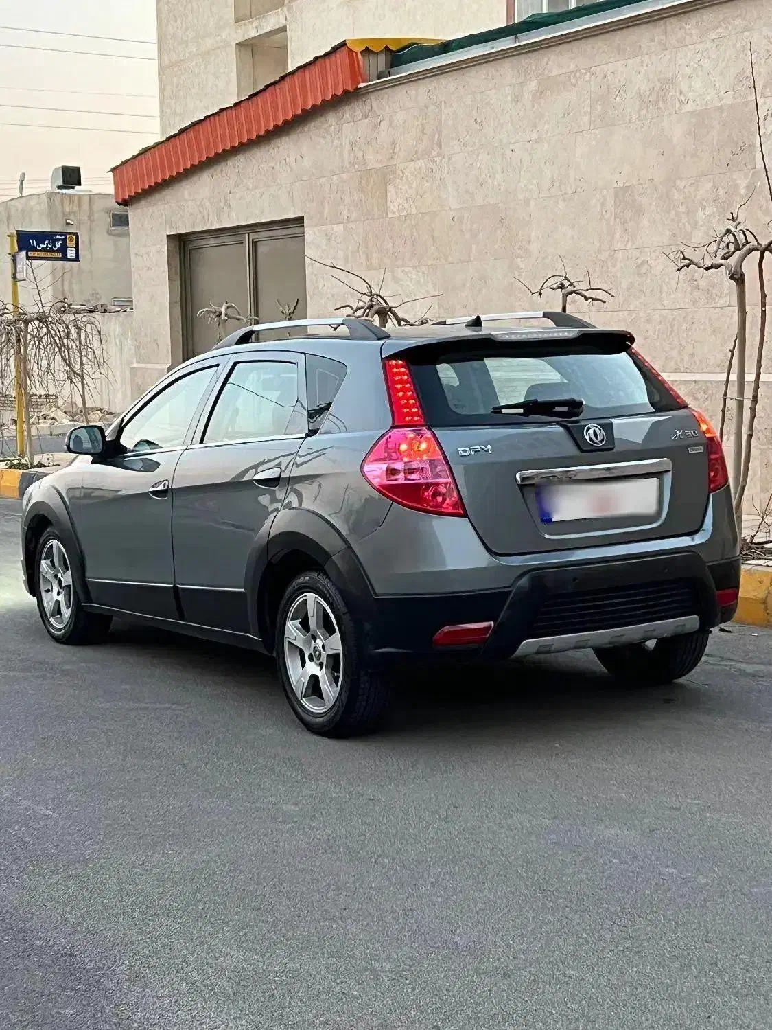 دانگ فنگ اچ سی کراس|خودرو سواری و وانت|ساری, |دیوار