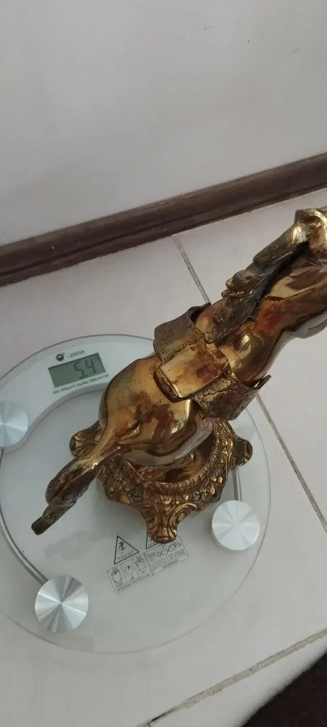 اسب برنز|کلکسیون اشیاء عتیقه|تبریز, |دیوار