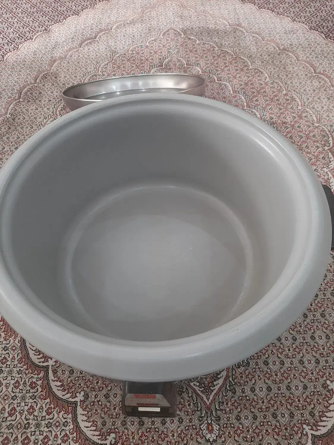 پلوپز ۸ نفره توشیبا|ظروف سرو و پذیرایی|پردیس, فاز ۱۱|دیوار