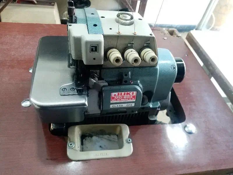 یک عدد زیگزال ژوکی 3نخ ژاپنی درحد|چرخ خیاطی و ریسندگی|مریوان, |دیوار