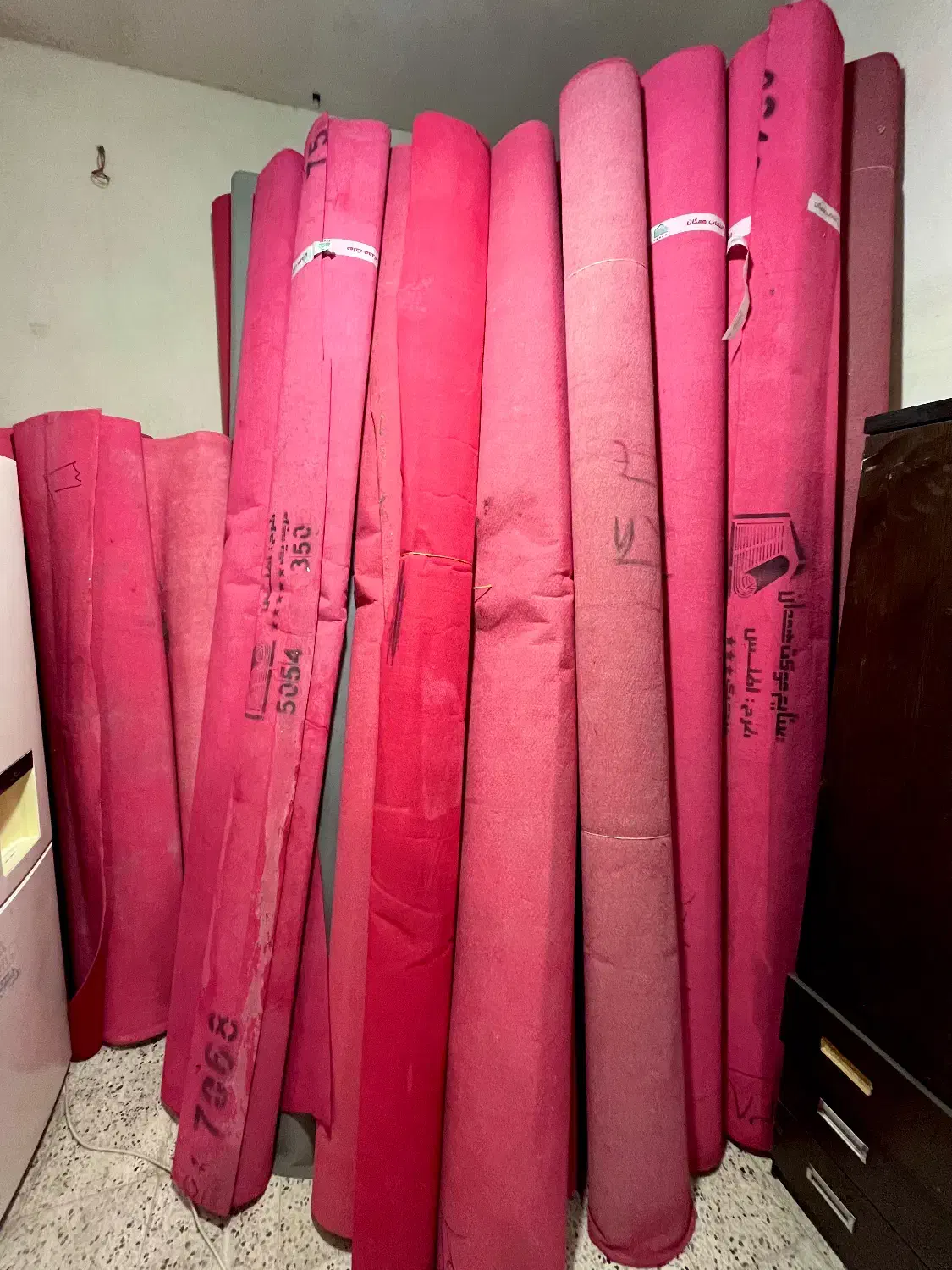 موکت دسته دوم عرض ۳و۲ درحد نو|موکت|آشخانه, |دیوار