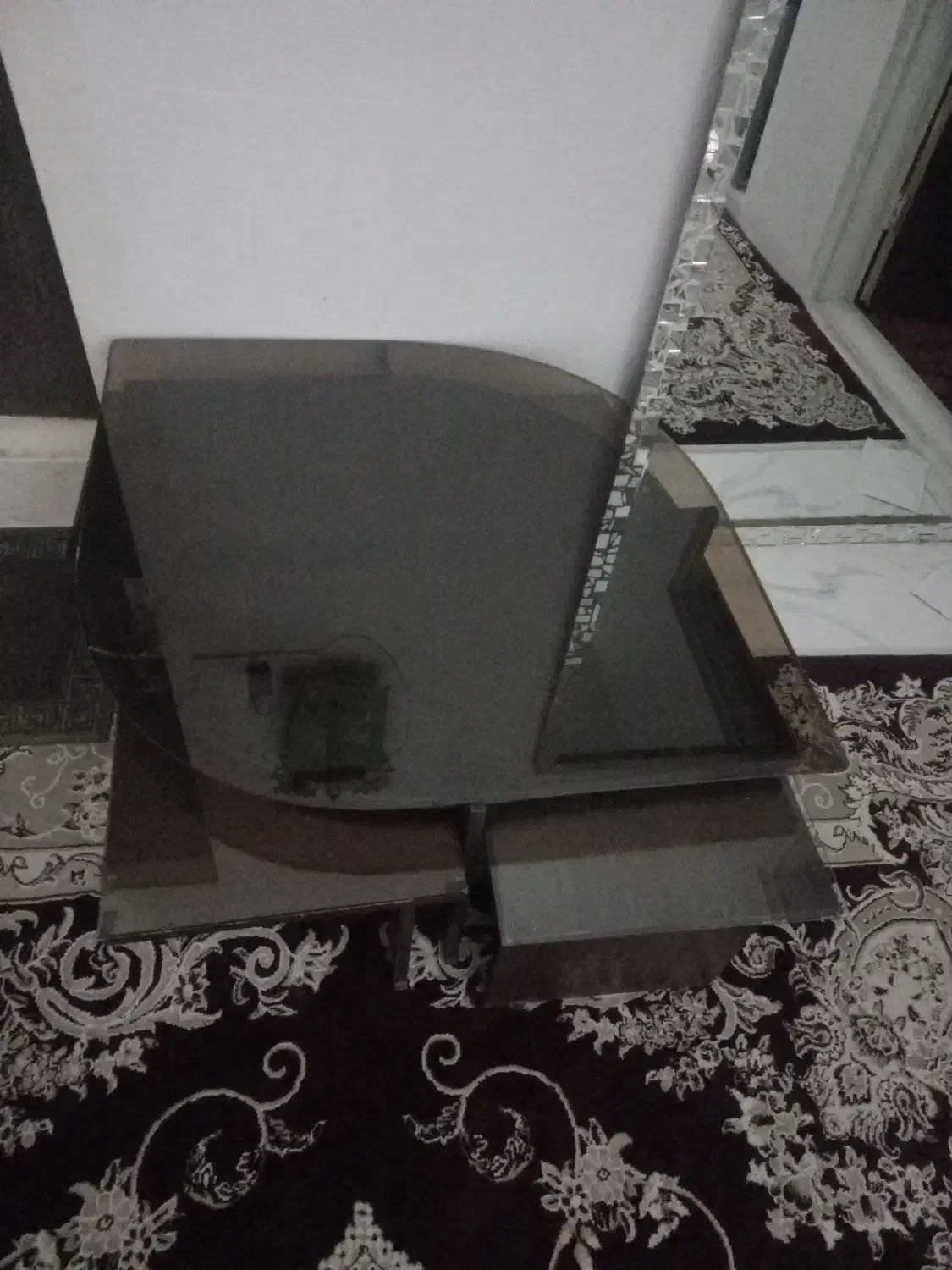 میز عسلی جلو مبلی قهوه ایی رنگ|مبلمان خانگی و میز عسلی|رباطکریم, نصیرشهر|دیوار