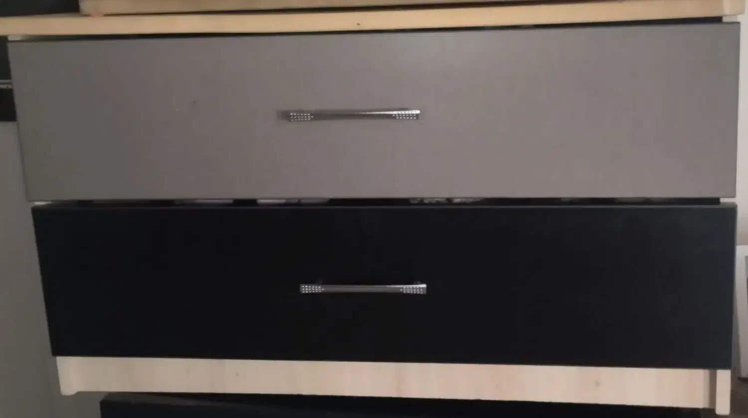 کمد لباس و دراور دو کشوهمراه میز تحریر و باکس|جاکفشی، کمد، دراور|فردیس, ثابتی|دیوار