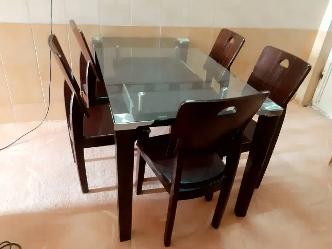 میز غذا خوری|میز و صندلی غذاخوری|سوسنگرد, |دیوار