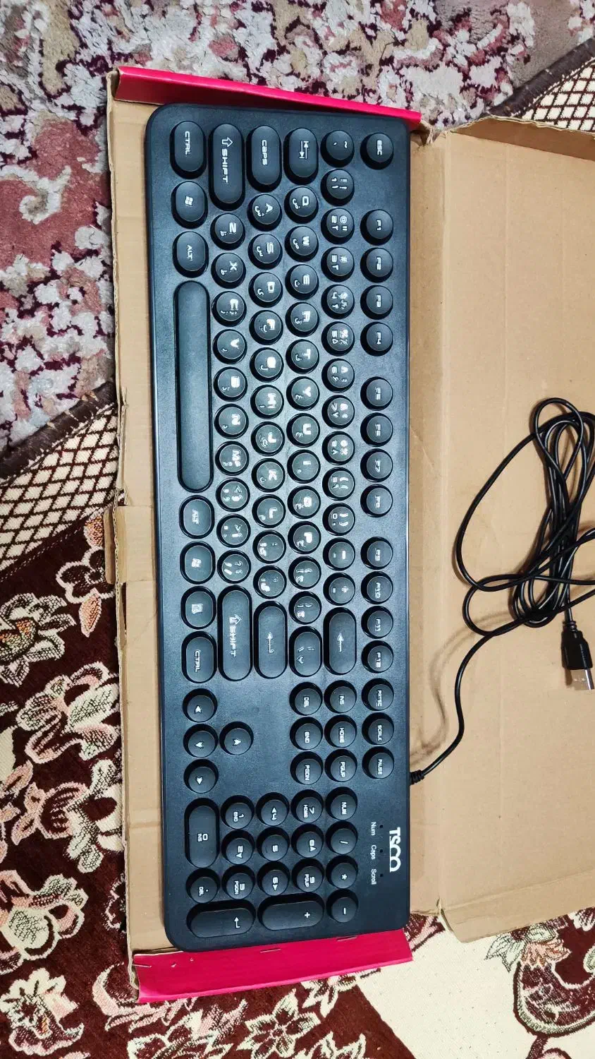 کیبورد تسکو|قطعات و لوازم جانبی رایانه|رشت, معلم|دیوار