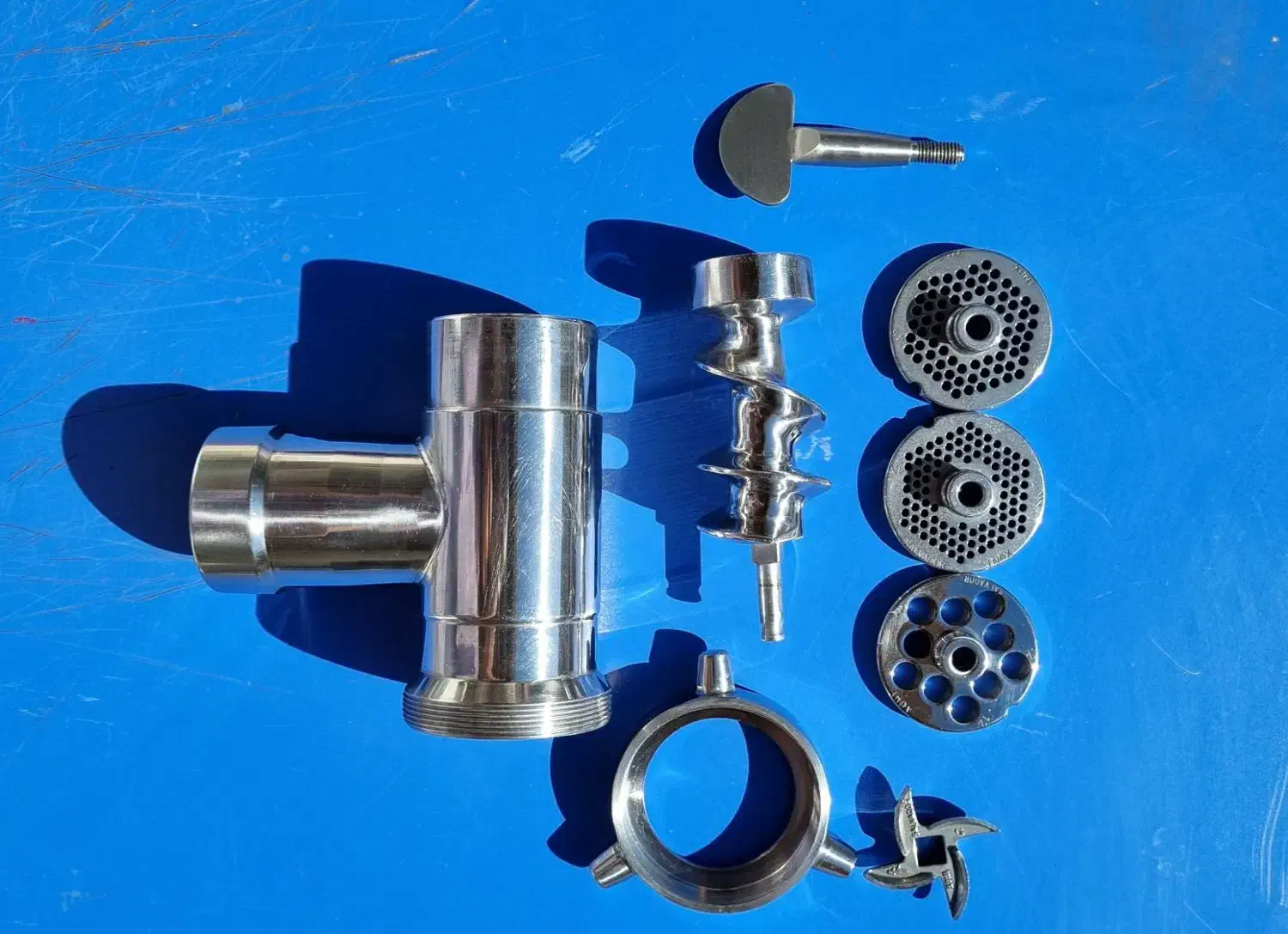 چرخ گوشت  چرخ گوشت 12 گیربکسی الکتروکار مدل EC17|فروشگاه و مغازه|بندرعباس, |دیوار