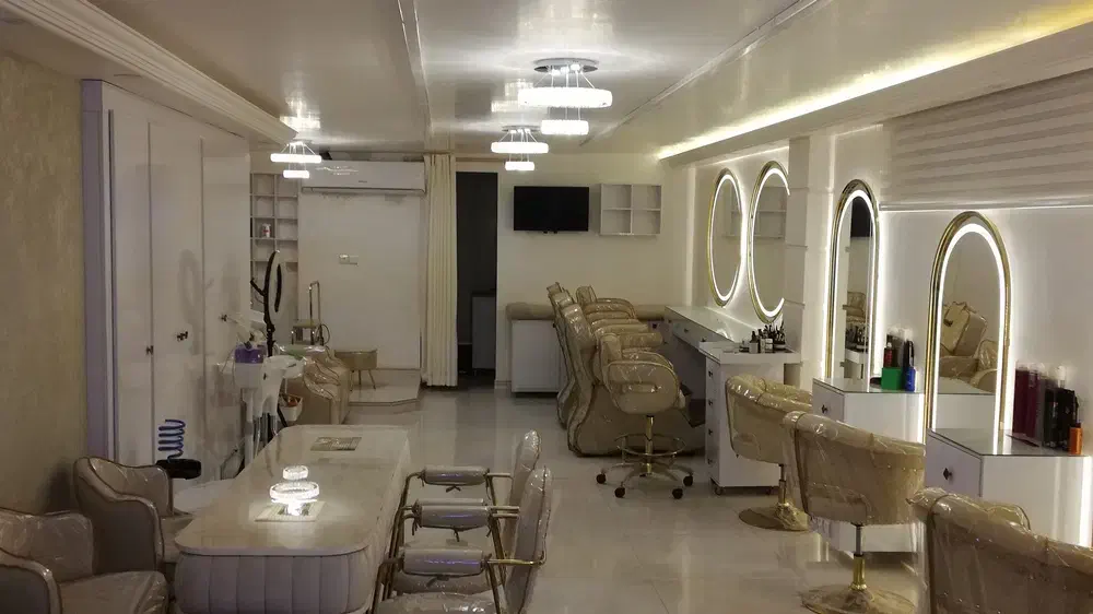 اجاره صندلی/درصدی ارایشگاه فاز ۱۱ پردیس|استخدام درمانی، زیبایی، بهداشتی|پردیس, فاز ۱۱|دیوار