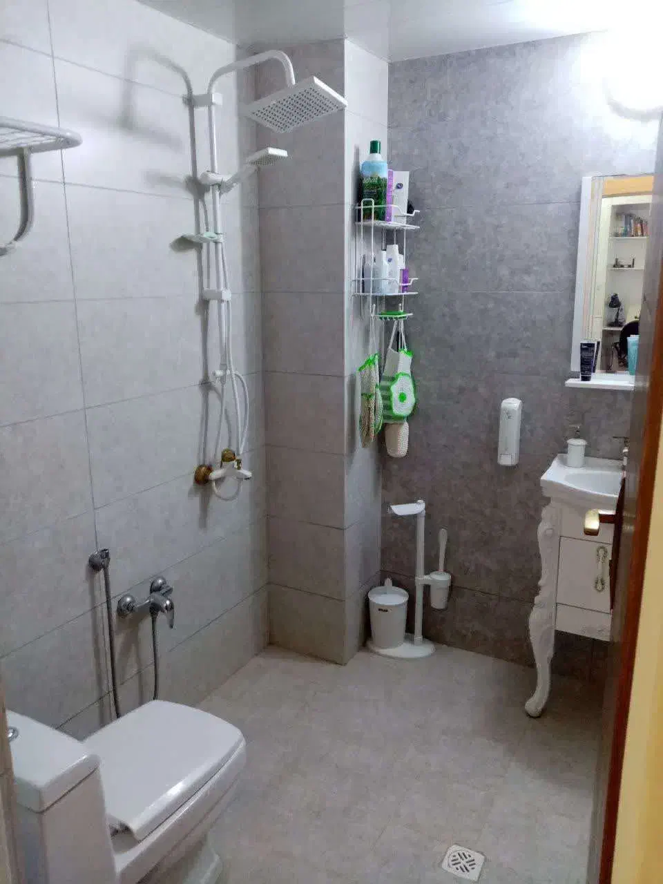 تک واحدی ال یاسین شیک وتمیز|فروش آپارتمان|قم, باغ کرباسی|دیوار