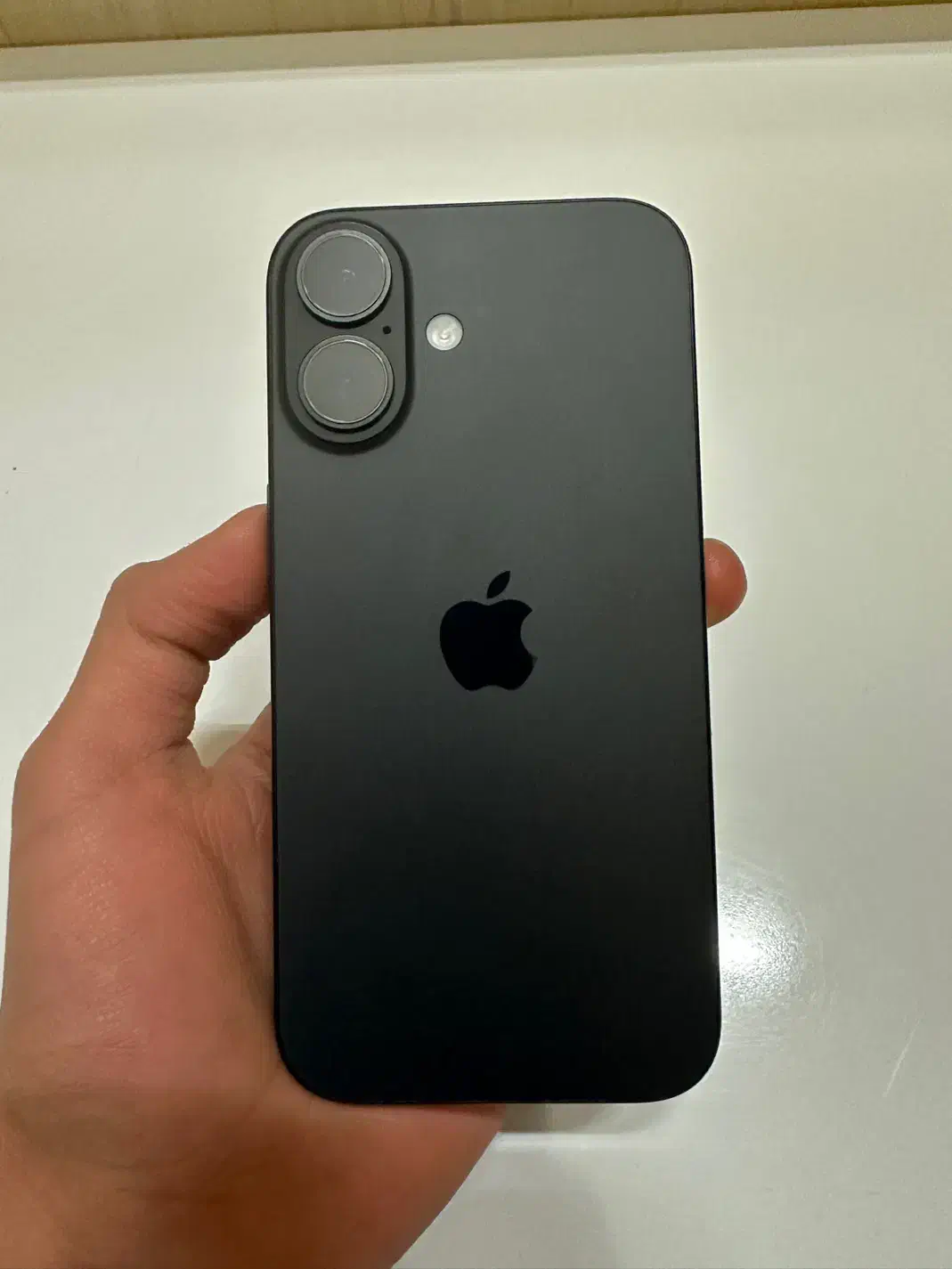 آیفون ۱۶ نرمال باطری ۱۰۰|موبایل|اصفهان, دستگرده|دیوار