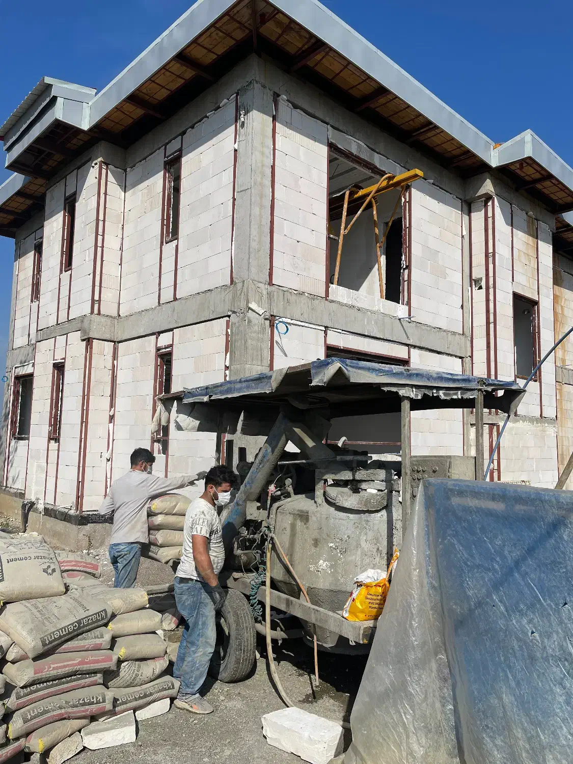 نیازمند نیروی کار ساختمانی ( پرداخت روزانه)|استخدام معماری، عمران و ساختمانی|رشت, استقامت ۱|دیوار