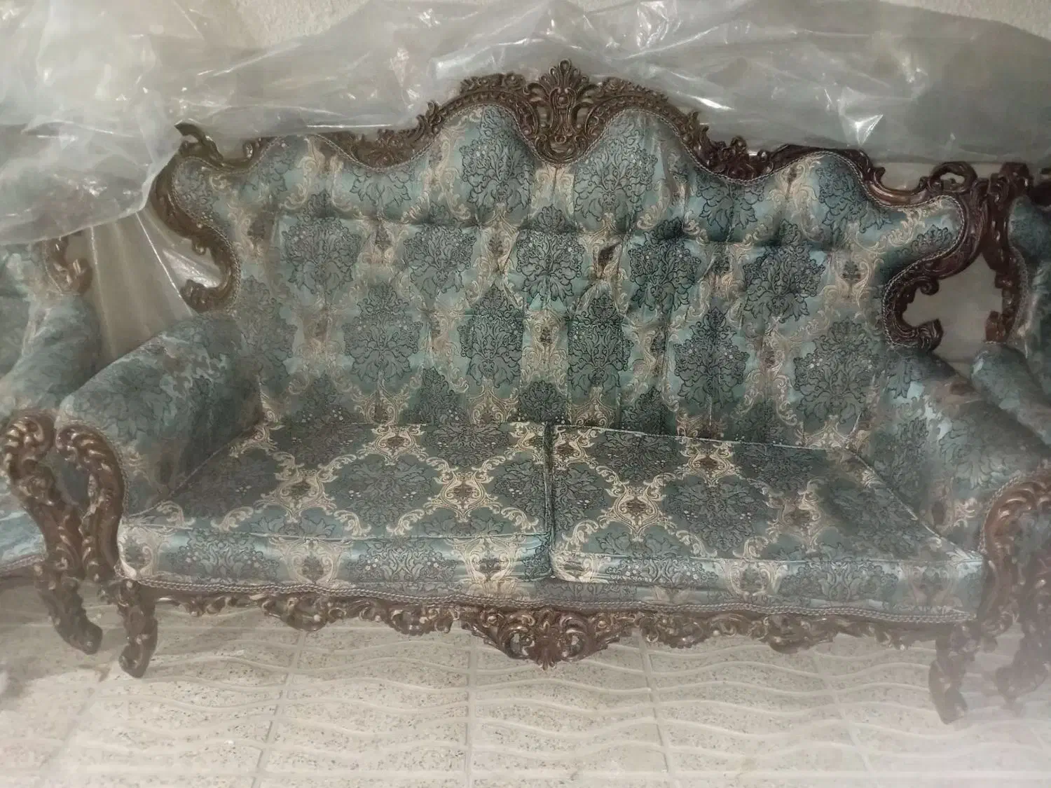 مبل سلطنتی|مبلمان خانگی و میز عسلی|همدان, |دیوار