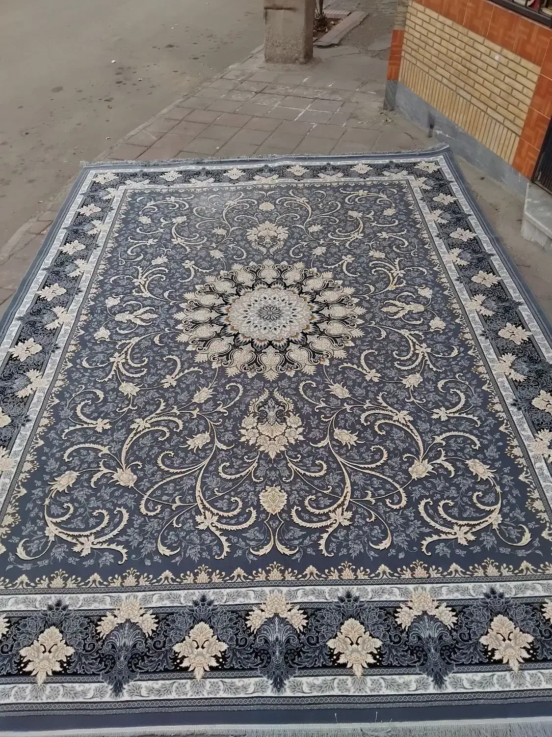 فرش ۱۲ متری ۲ عدد ۷۰۰ شانه اصل|فرش|ساوه, |دیوار