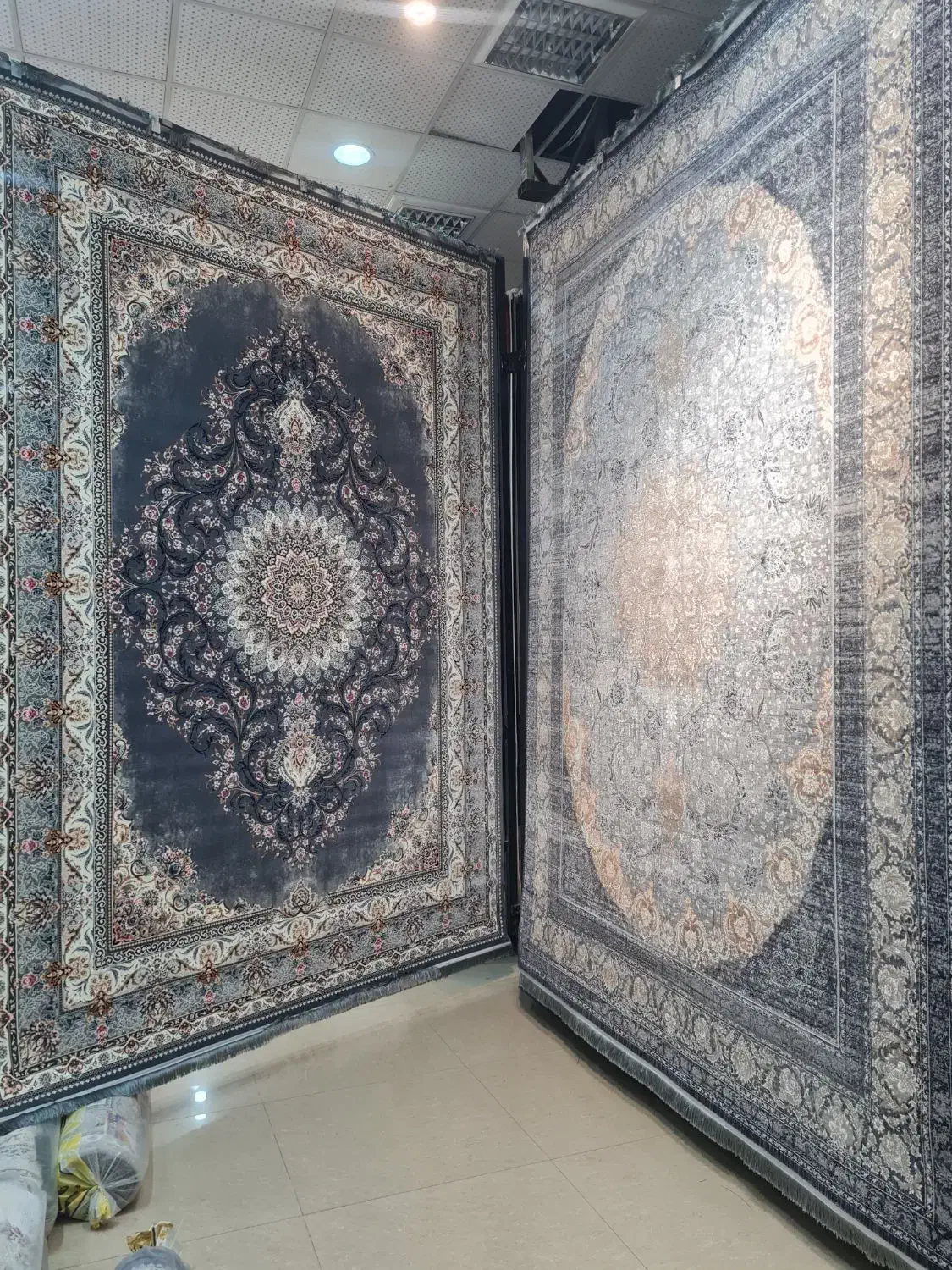 ۹متری،۱۲متری به قیمت کارخانه‌|فرش|مشهد, ولیعصر (شهرک غرب)|دیوار