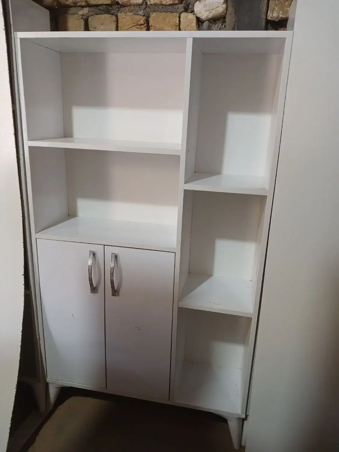 کتابخانه|کتابخانه، شلف، قفسه‌های دیواری|مشهد, ایثارگران|دیوار