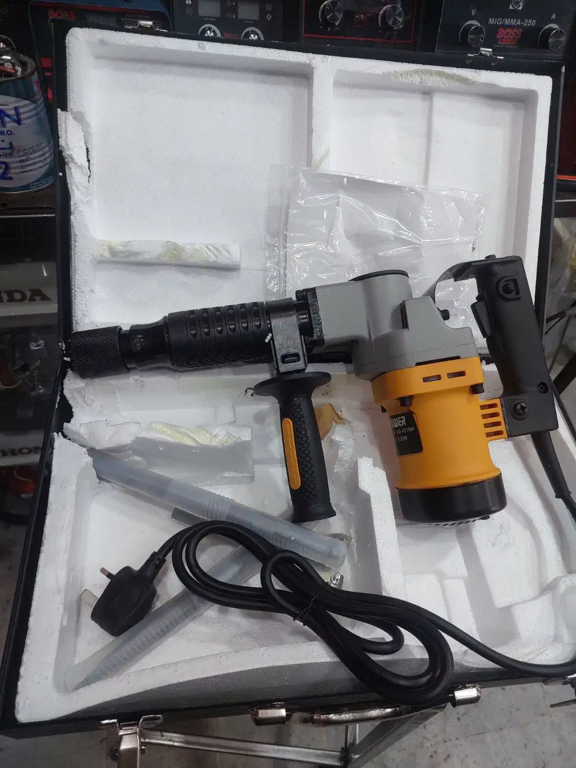 پیکور ۷ کیلویی ایزی پاور ۲۱۰۰ وات بتن کن هیلتی ثخ|ماشینآلات صنعتی|شیراز, بازار|دیوار