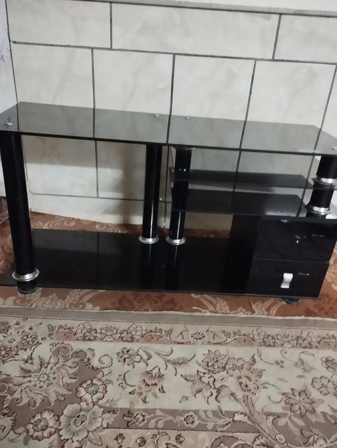 میز|میز تلویزیون|نیشابور, شهید بهشتی|دیوار