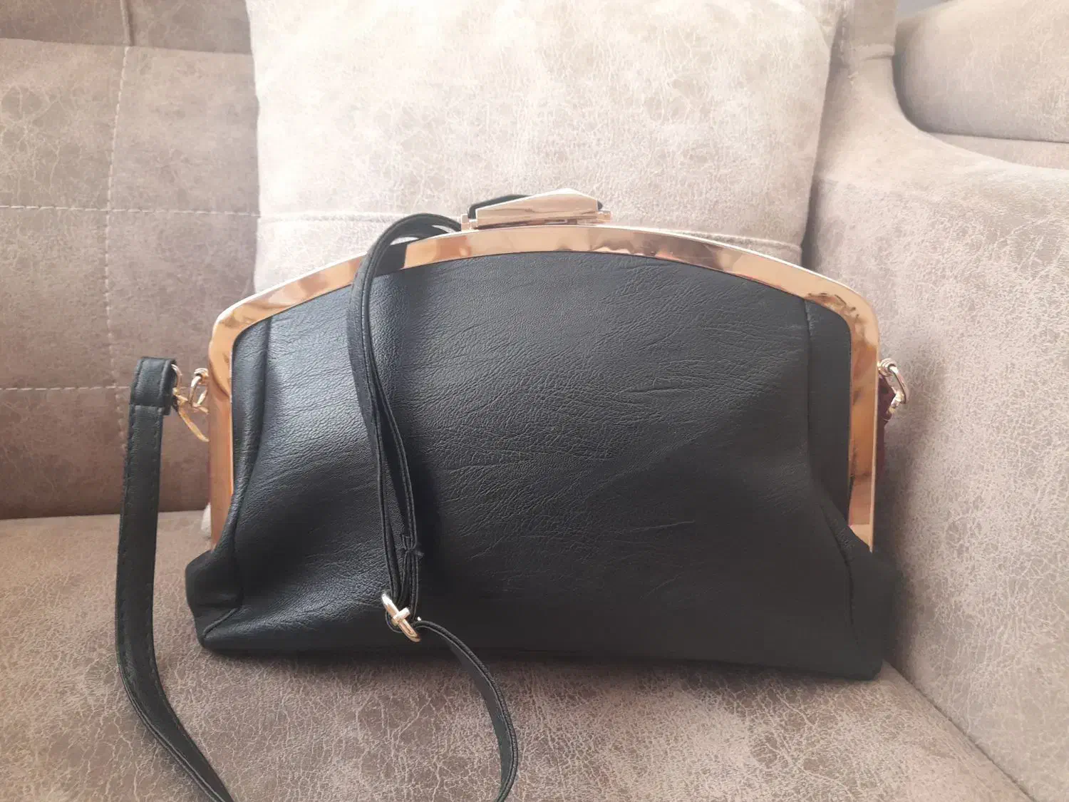 کیف چرم|کیف، کفش، کمربند|دامغان, |دیوار