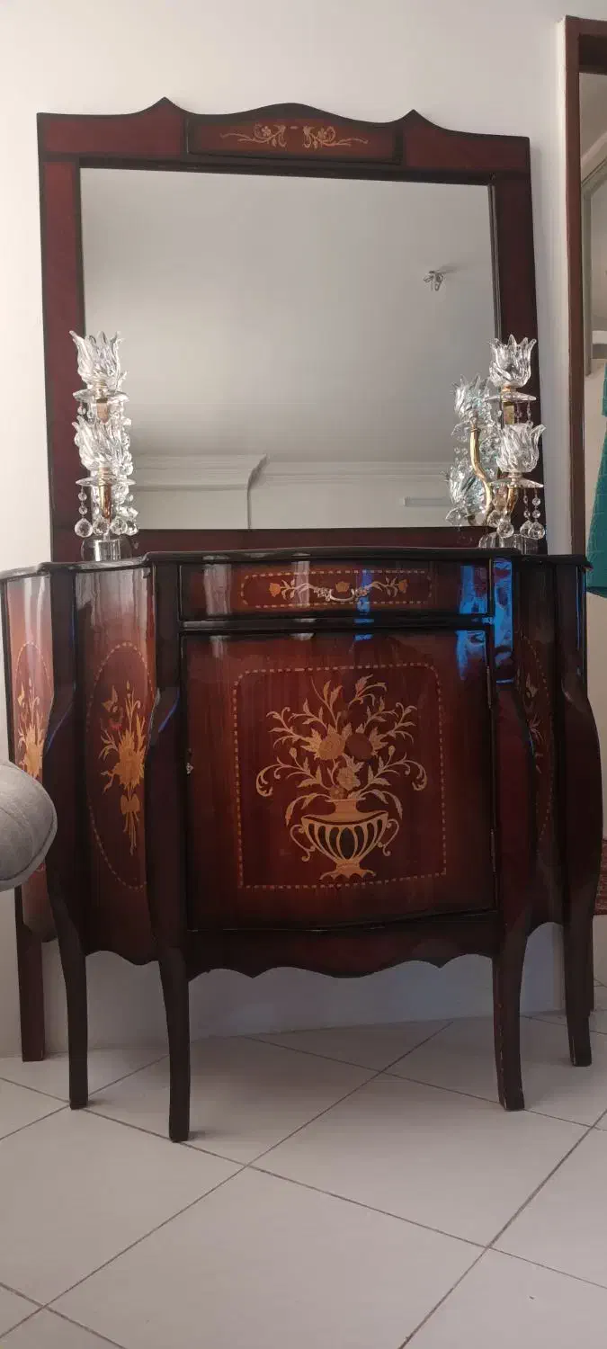 آینه کنسول|بوفه، ویترین، کنسول|مشهد, هفده شهریور|دیوار