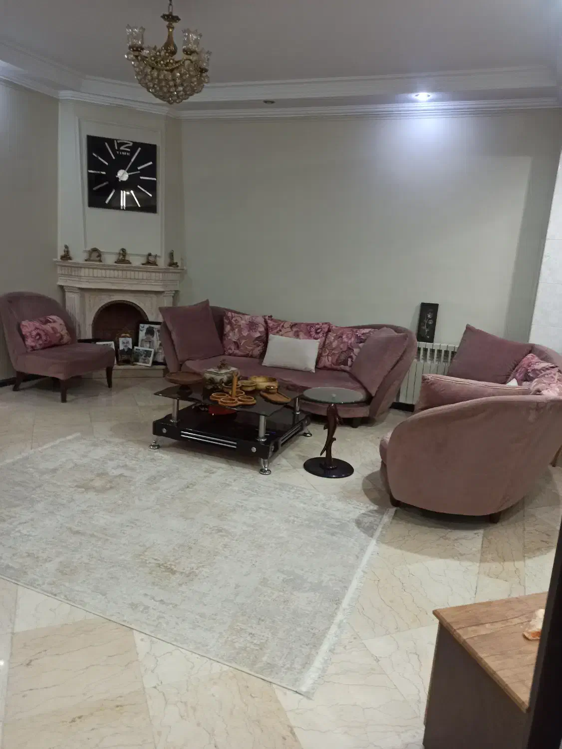 مبل راحتی هشت نفره ترک|مبلمان خانگی و میز عسلی|تهران, پردیسان|دیوار