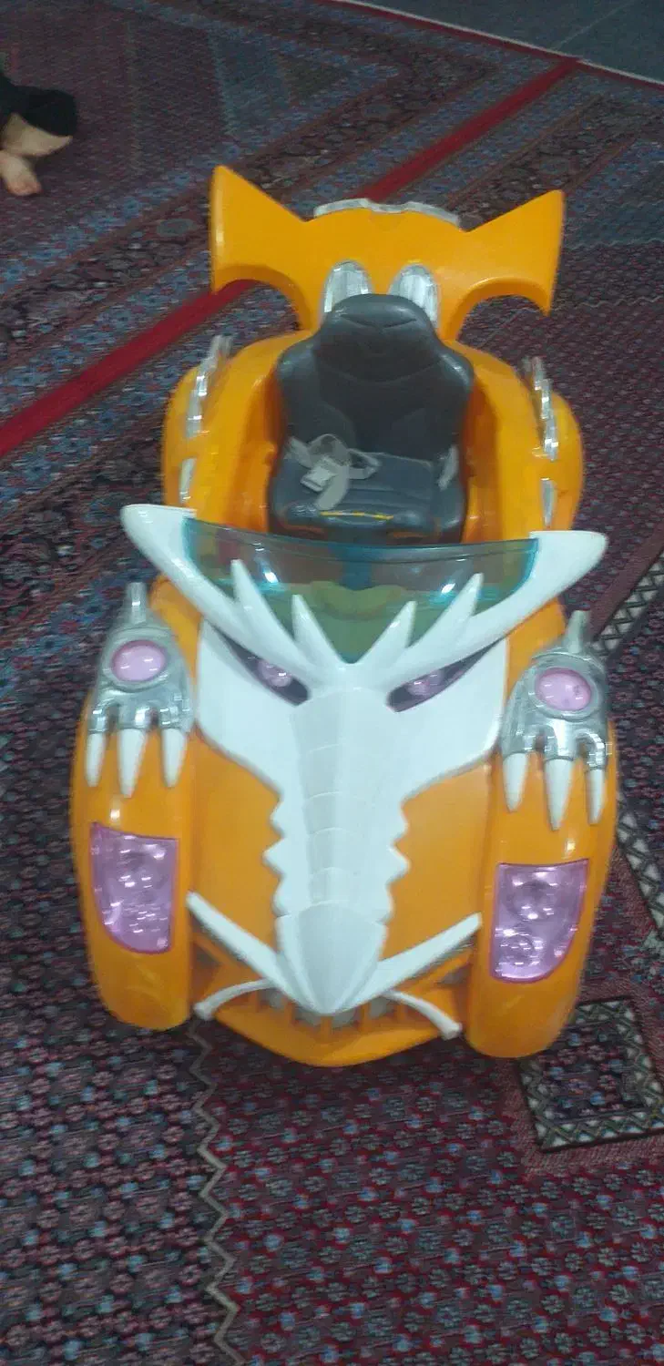 فروش فوری ماشین شارژی|اسباب‌بازی بچه|قروه, |دیوار