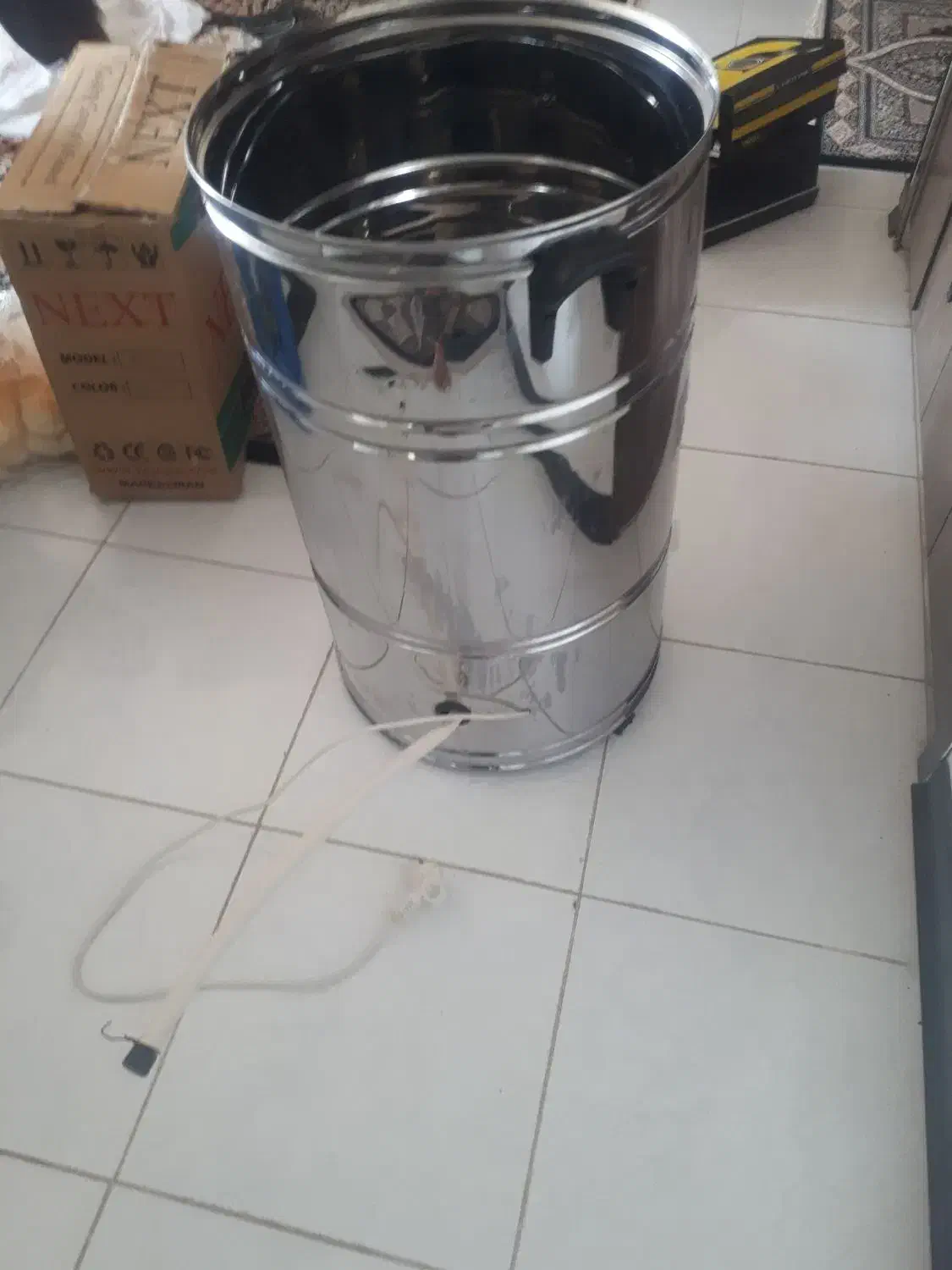 کره گیر ۶۰ لیتری|سایر لوازم برقی|صدرا-فارس, فاز ۱|دیوار