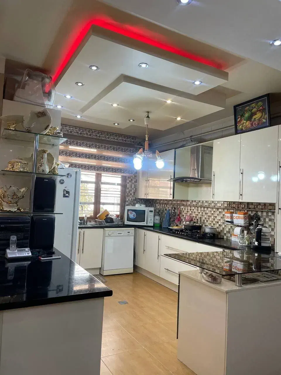 اپارتمان جنوبی/تک واحدی /پونک|فروش آپارتمان|قزوین, |دیوار