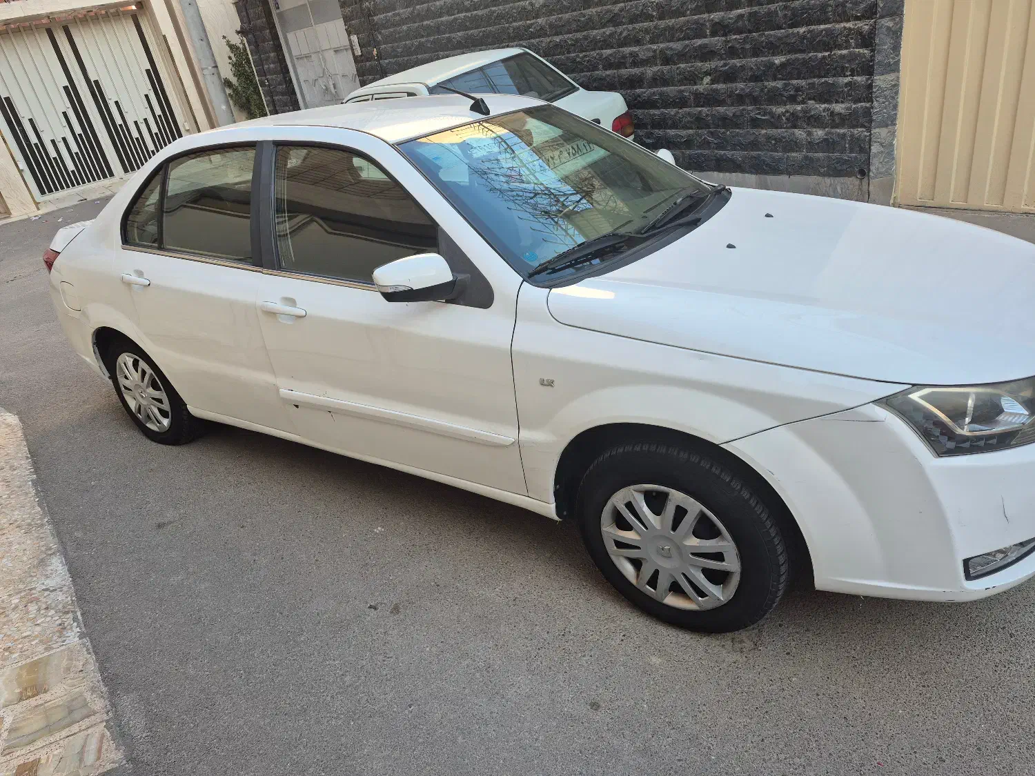 دنا مدل ۹۸|خودرو سواری و وانت|اصفهان, ملک|دیوار