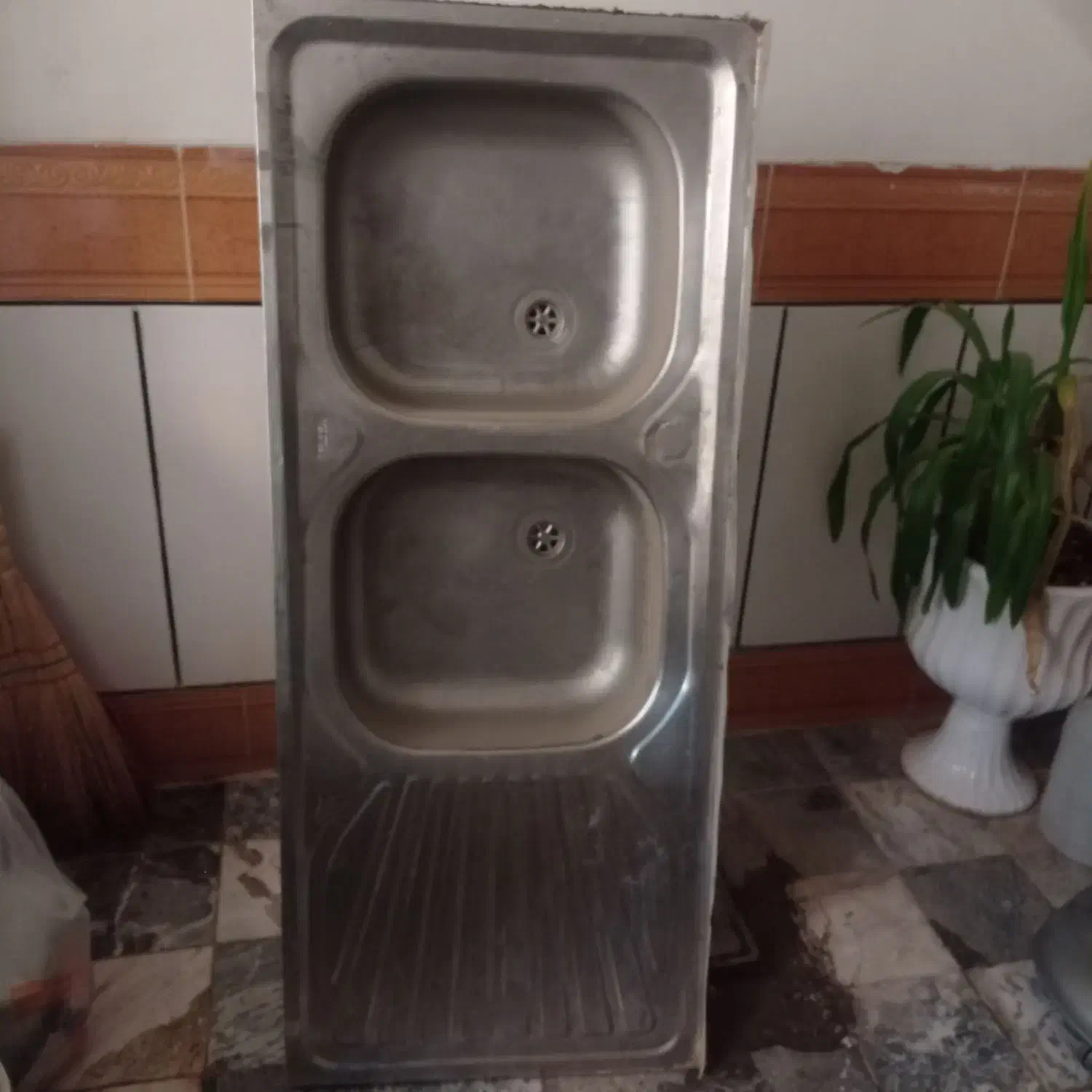 سینک دو لگنه|آب‌چکان و نظم‌دهنده ظروف|دورود, |دیوار