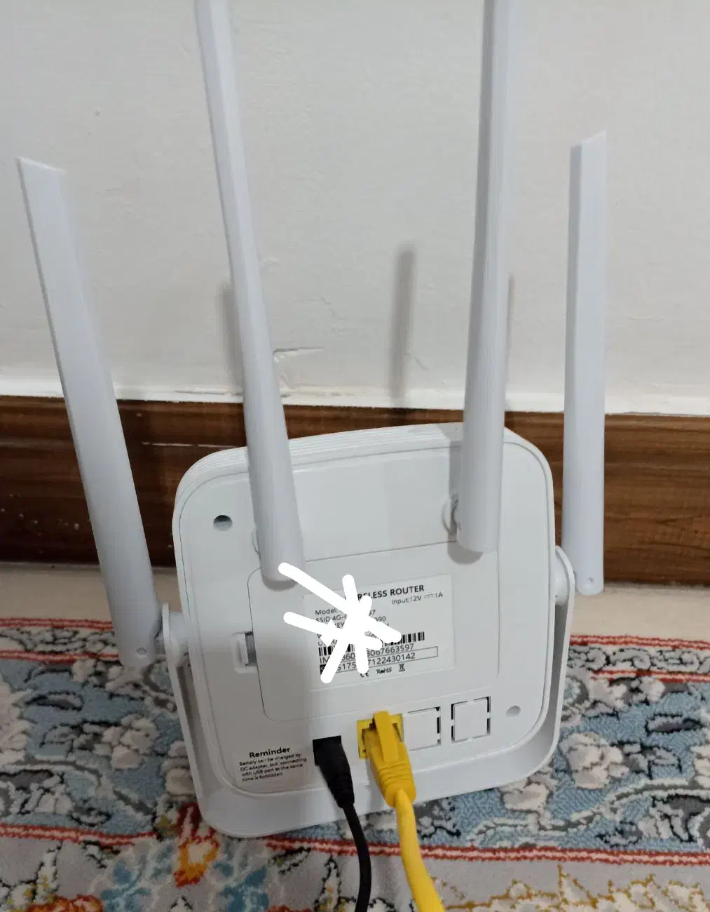 مودم سیم کارتی 4 آنتن مانیتور دار مدل CPF903|مودم و تجهیزات شبکه|پاکدشت, پاکدشت (مامازند)|دیوار