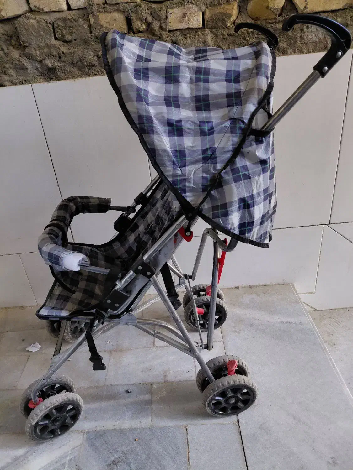 کالسکه بچگانه در حد نو|کالسکه و لوازم جانبی|شهر بابک, |دیوار