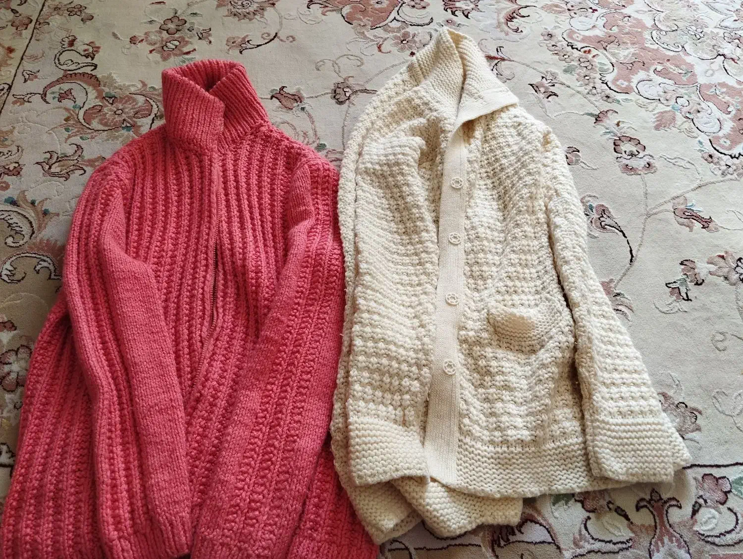 چند عدد لباس مجلسی زنانه|لباس|فلاورجان, |دیوار