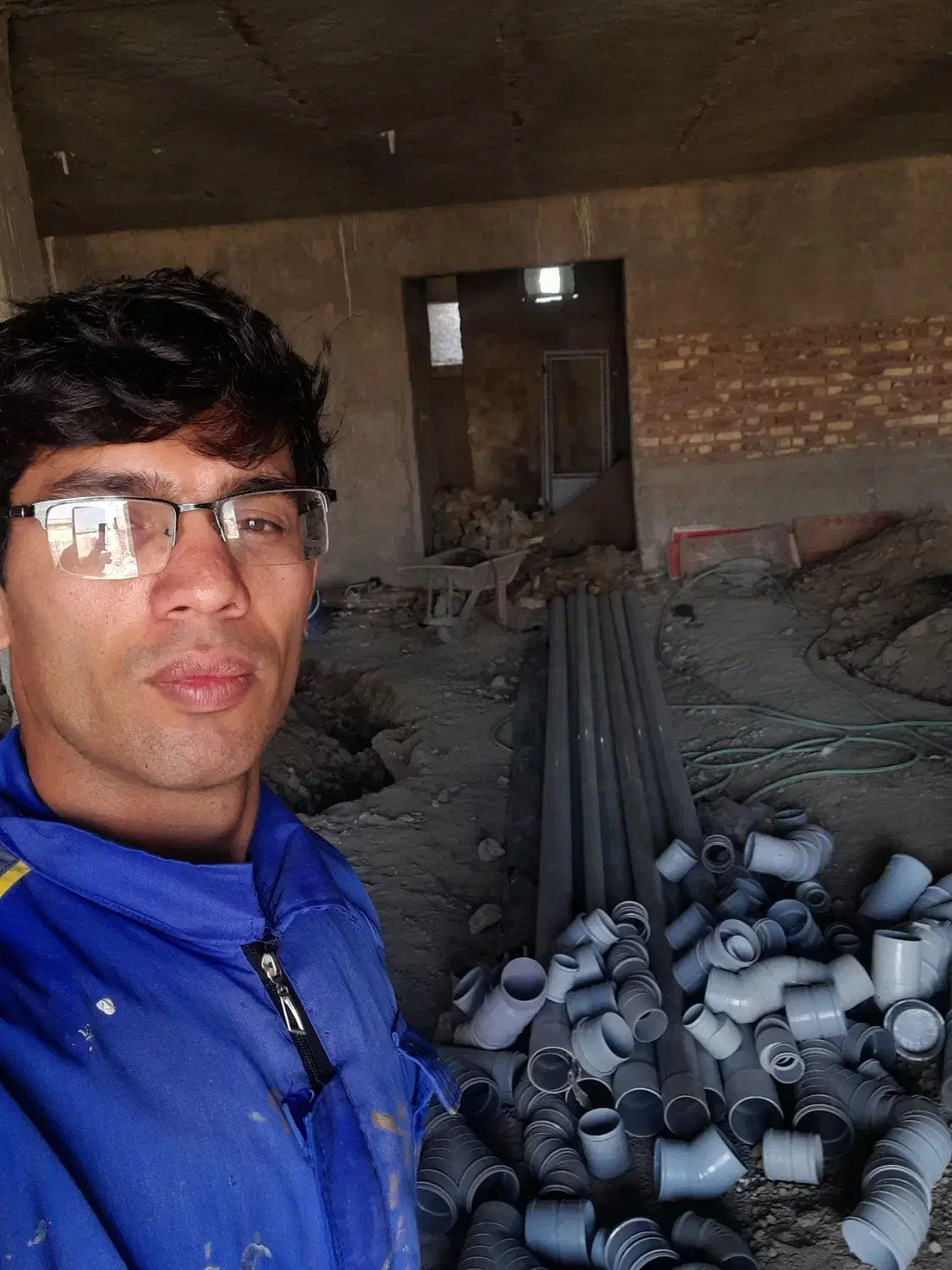 لوله کشی اب، فاضلاب، پکیج،سیم کشی کامل،سایبان پله|خدمات پیشه و مهارت|زابل, |دیوار