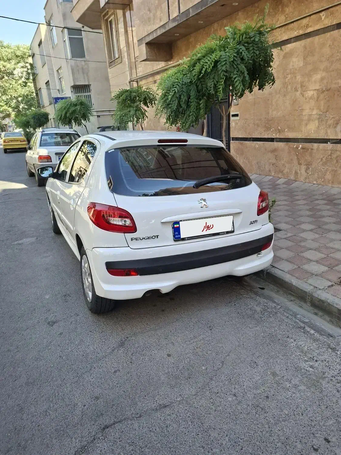 207i|خودرو سواری و وانت|تهران, کرمان|دیوار