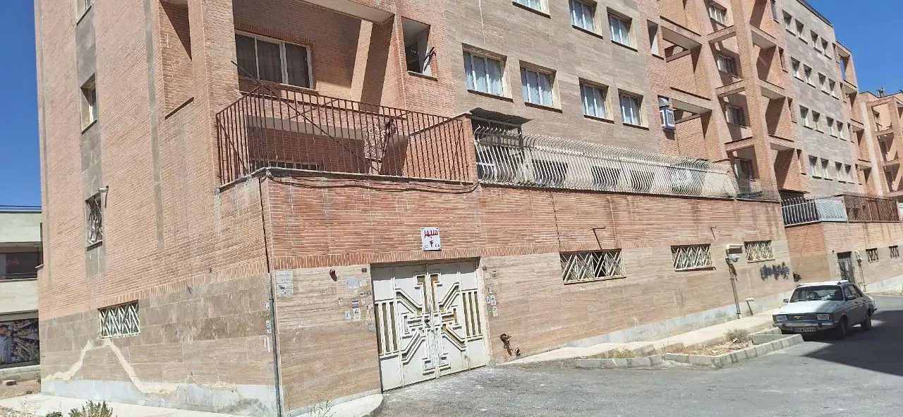 فروش واحد آپارتمان مسکن مهر فولادشهر محله e2 ای ۲|فروش آپارتمان|فولادشهر, مسکن مهر فولادشهر|دیوار